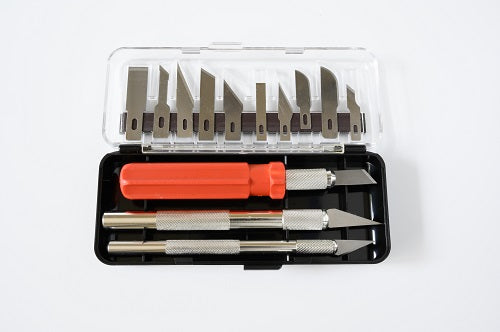 16 Piece Hobby Knife Set (Skill 3) for Model Kits by AMT